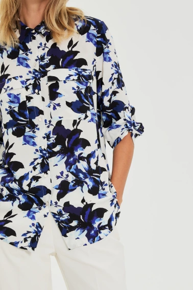 Koszula w kwiaty biała