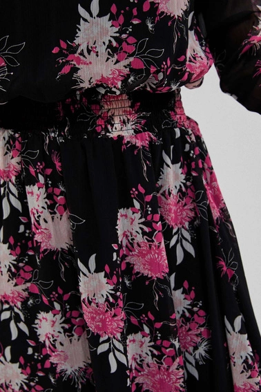 Szyfonowa sukienka z nadrukiem