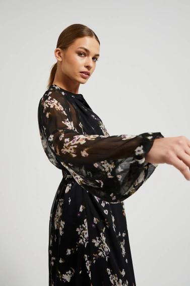 Sukienka midi z kwiatowym wzorem czarna