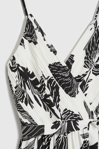 Kombinezon w tropikalny wzór czarno-biały