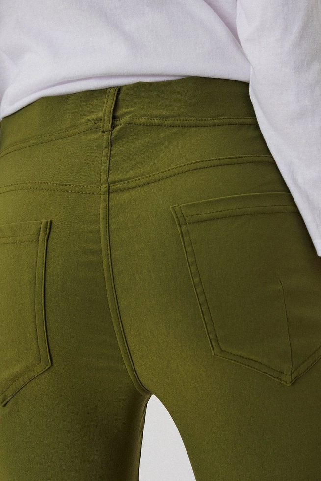 Spodnie rurki z wysokim stanem